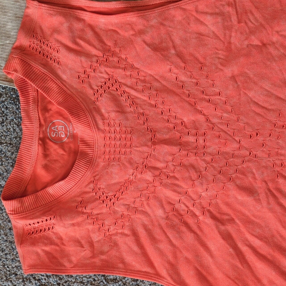 Women's Coral Sleeveless Tank Top with Eyelet Detail - Picture 2 of 8